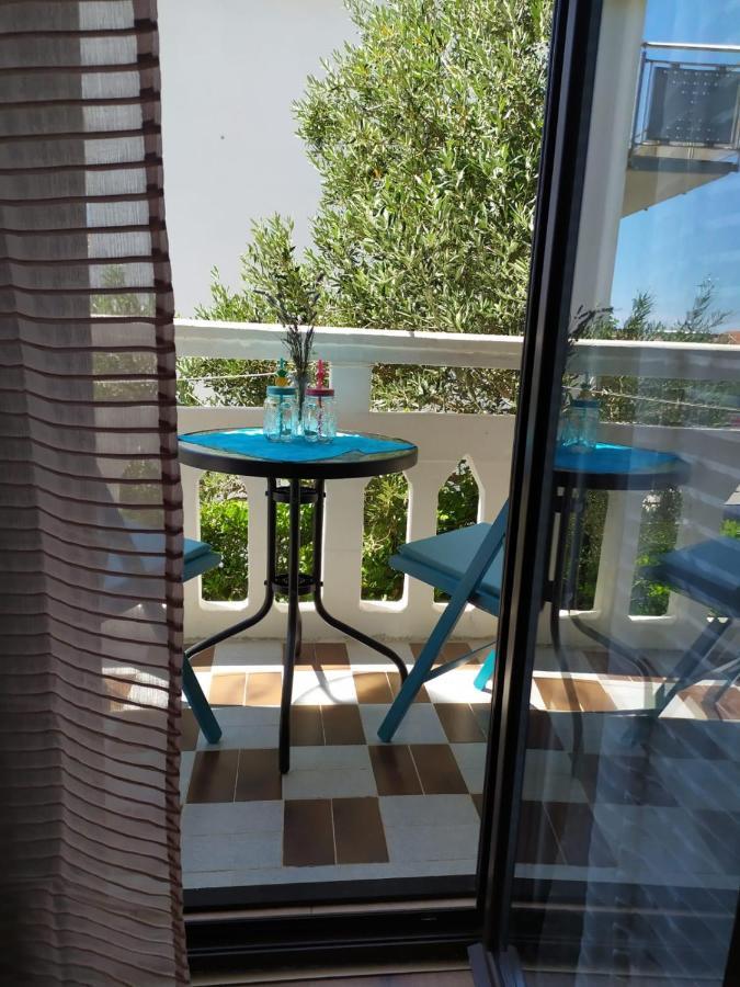 Cozy Apartments Danica Novalja - Ground Floor 외부 사진